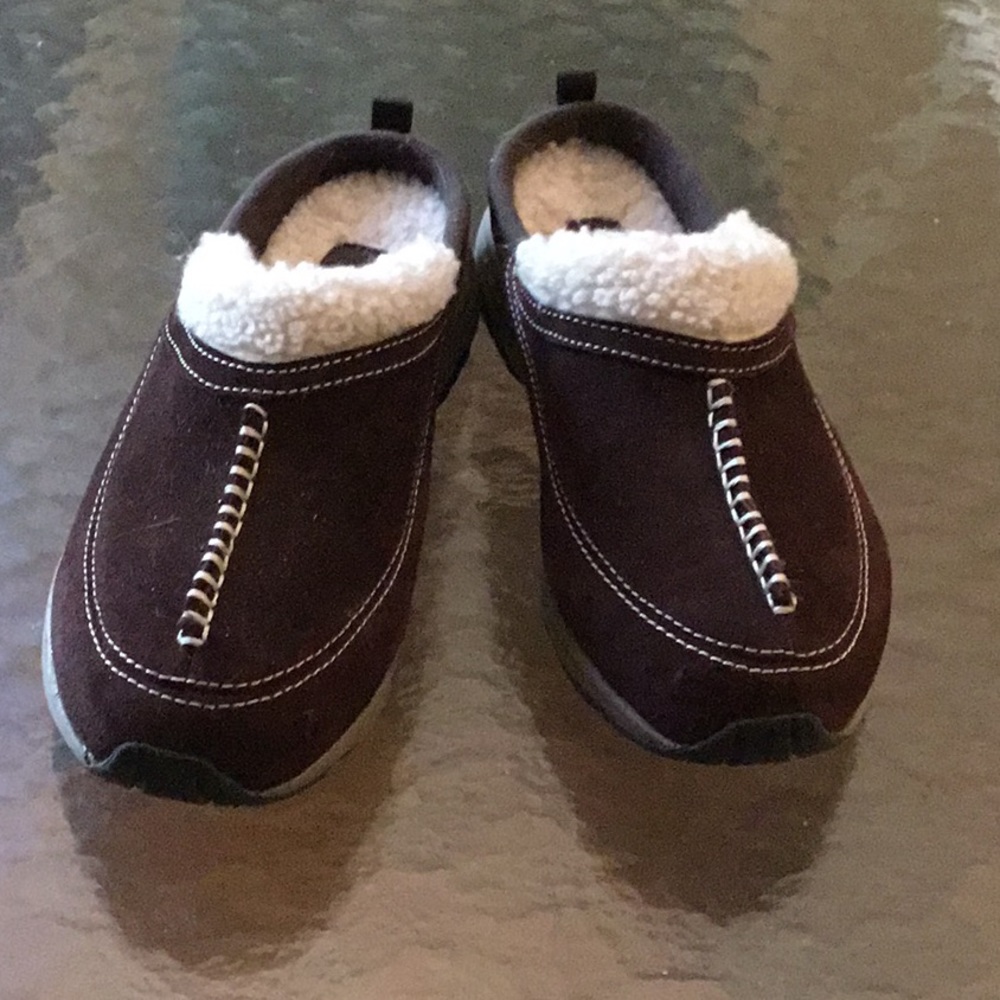 Easy Spirit Size 7 Wide